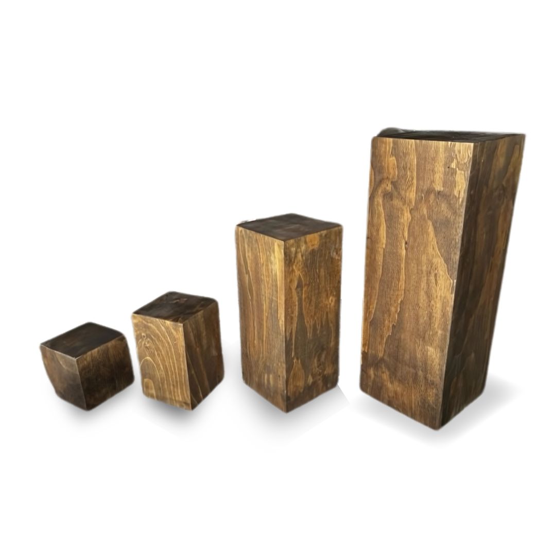 Pedestal – Grain Wood